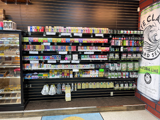 Liquor Store «Cedar Chest Liquors», reviews and photos, 1615 Wayne Rd, Savannah, TN 38372, USA