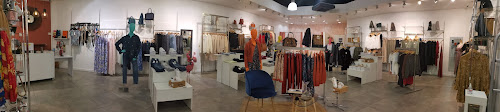 Magasin de vêtements pour femmes Astra. Moda Vendin-le-Vieil