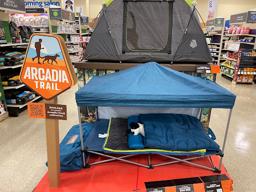 Pet Supply Store «PetSmart», reviews and photos, 5050 SE 14th St, Des Moines, IA 50320, USA