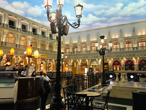 Shoe Store «DSW Designer Shoe Warehouse», reviews and photos, 571 N Stephanie St, Henderson, NV 89014, USA