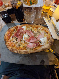 Pizza du Restaurant Tribeca à Paris - n°10