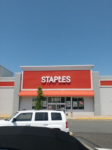 Office Supply Store «Staples», reviews and photos, 1075 Mantua Pike, West Deptford, NJ 08096, USA