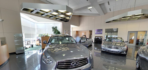 Infiniti Dealer «Plaza Infiniti», reviews and photos, 755 N New Ballas Rd, Creve Coeur, MO 63141, USA