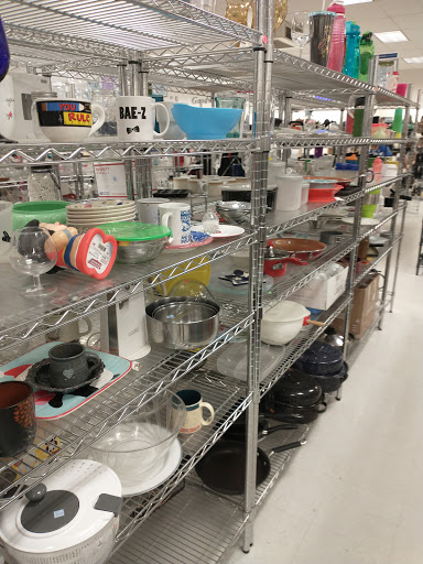 Thrift Store «Goodwill», reviews and photos, 1600 Valley W Dr, West Des Moines, IA 50265, USA