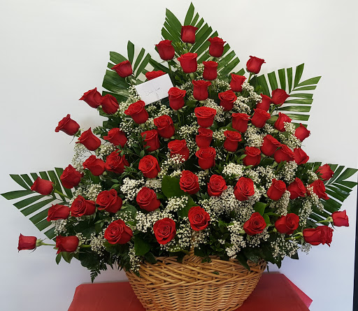 Florist «Floral Impressions», reviews and photos, 2324 N Cicero Ave, Chicago, IL 60639, USA