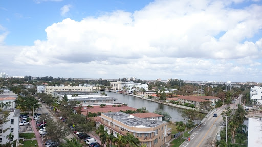 Grocery Store «Bay Supermarket», reviews and photos, 907 Normandy Dr, Miami Beach, FL 33141, USA