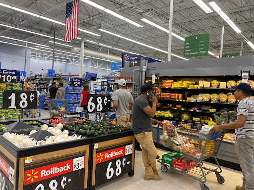 Discount Store «Walmart», reviews and photos, 6650 Hembree Ln, Windsor, CA 95492, USA