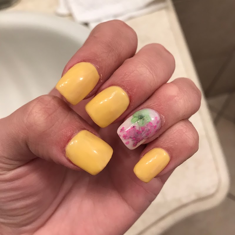 Regal Nails, Salon & Spa