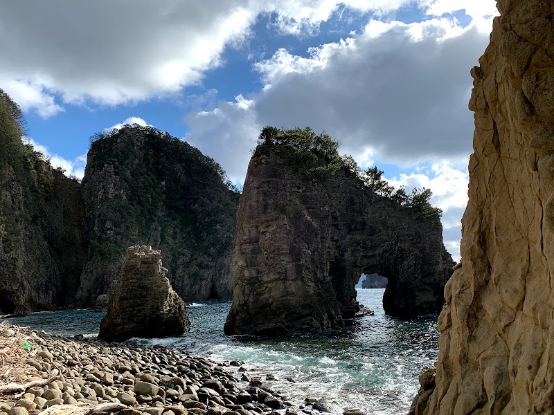 浮島海岸 静岡県西伊豆町仁科 海水浴場 グルコミ