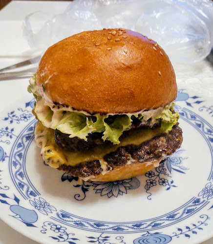 Street Burgers & Meals