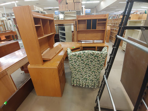 Non-Profit Organization «Habitat for Humanity ReStore», reviews and photos