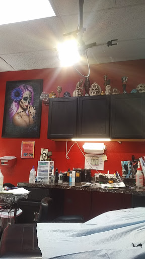 Explore finger tattoo ideas for guys, creative tattoo ideas in Albuquerque, available at Tattoosbyfrankieg