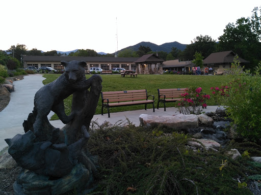 Live Music Venue «White Horse Black Mountain», reviews and photos, 105 Montreat Rd, Black Mountain, NC 28711, USA