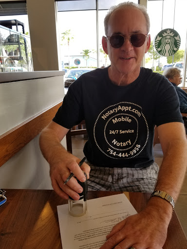 Coffee Shop «Starbucks», reviews and photos, 423 S Federal Hwy, Pompano Beach, FL 33062, USA