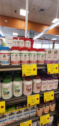 Shopping Mall «Fresh Pond Mall», reviews and photos, 545 Concord Ave #21, Cambridge, MA 02138, USA