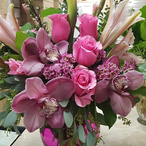 Florist «Canoga Park Florist», reviews and photos, 7144 Owensmouth Ave, Canoga Park, CA 91303, USA