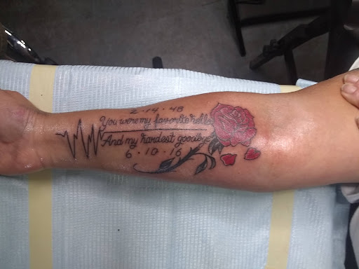 Explore yankees tattoo ideas, creative tattoo ideas in Clarksville, available at Underdog Tattoo Co