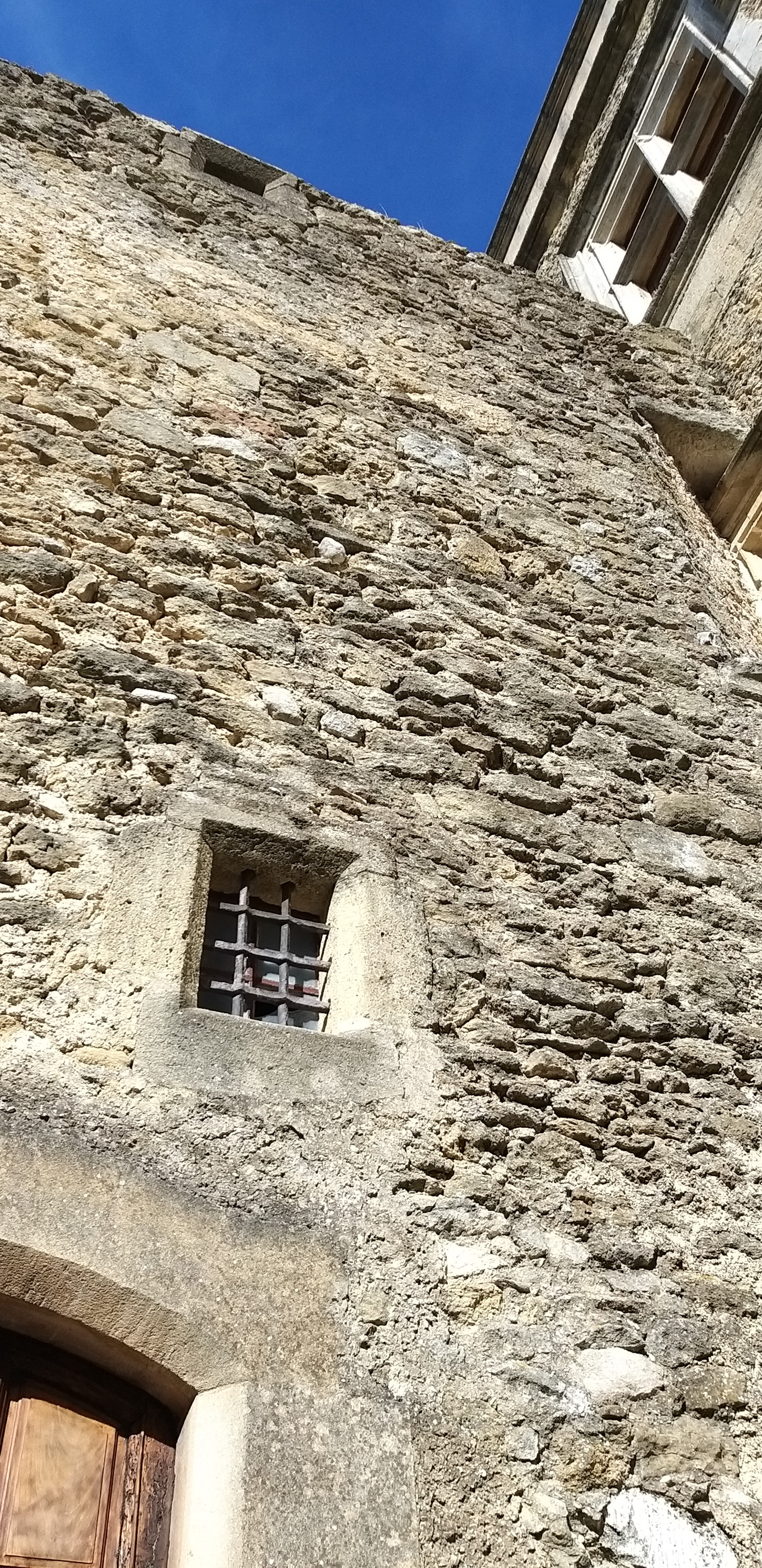 Photo n° 31 de l'avis de unmecdesannees80. fait le 27/08/2019 à 18:09