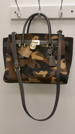 Consignment Shop «Green and Glamorous Upscale Resale Boutique», reviews and photos, 43399 Joy Rd, Canton, MI 48187, USA