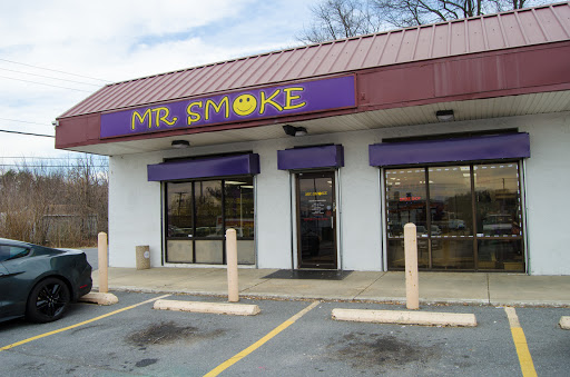 MR. SMOKE, 7880 Washington Blvd, Elkridge, MD 21075, USA, 