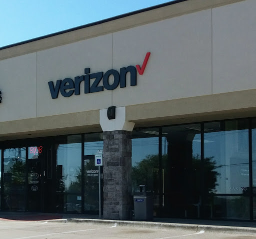 Cell Phone Store «Verizon Wireless - Wireless M Hickory Creek», reviews and photos, 4070 FM2181, Hickory Creek, TX 75065, USA