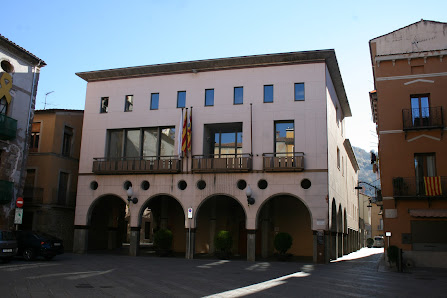 Ayuntamiento de San Juan de las Abadesas Plaça Major, 3, 17860 Sant Joan de les Abadesses, Girona, España