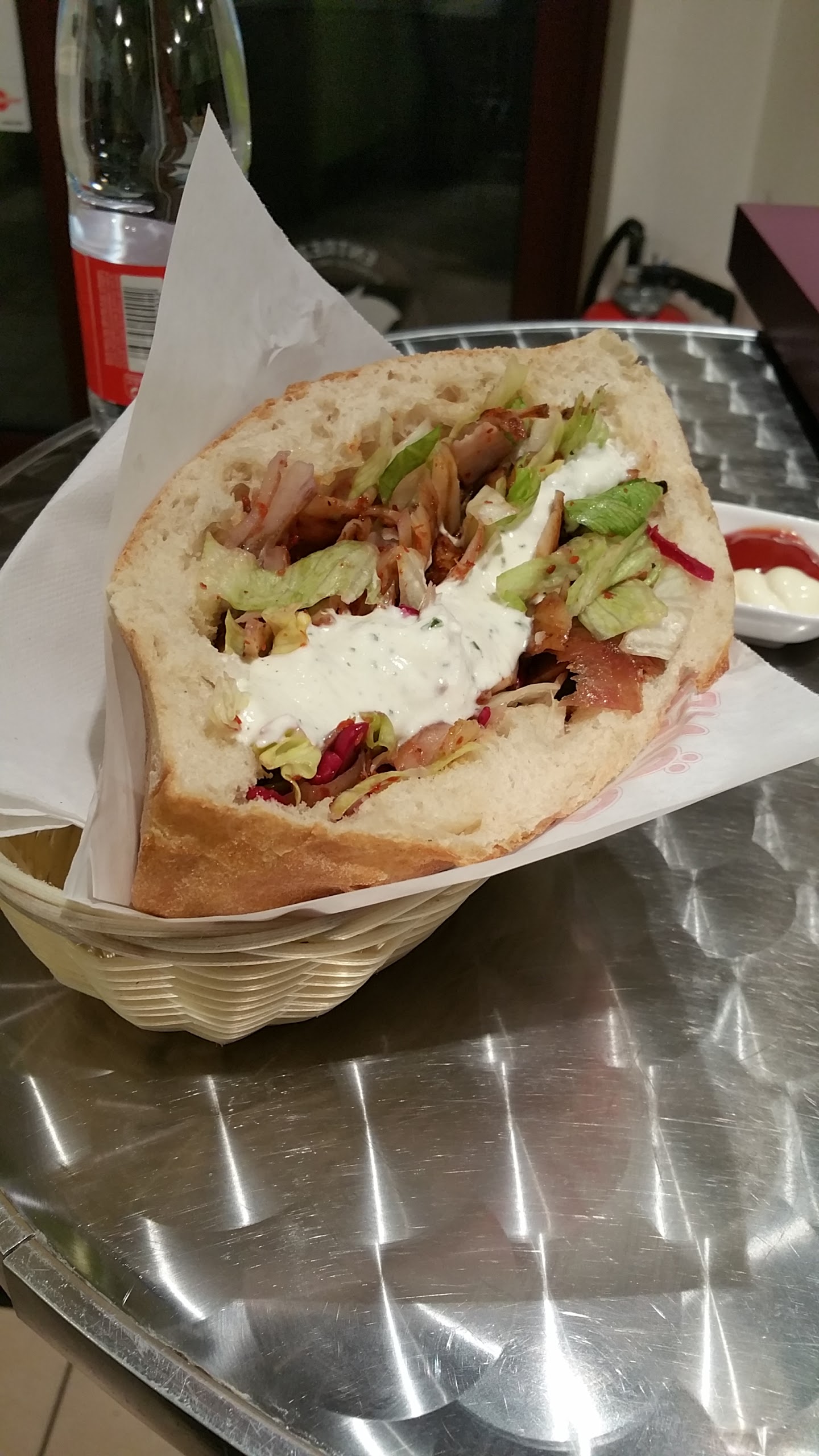 Photo n° 2 de l'avis de L.a fait le 17/02/2018 à 21:19