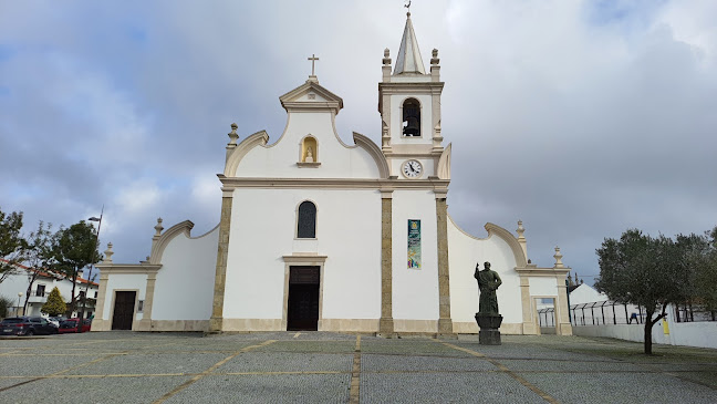 Comentários e avaliações sobre o Igreja de São Pedro de Aradas