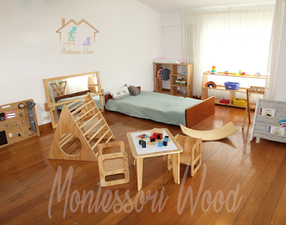 Montessori Wood