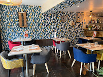 Atmosphère du Restaurant africain HINDA FLAVOUR à Conflans-Sainte-Honorine - n°17