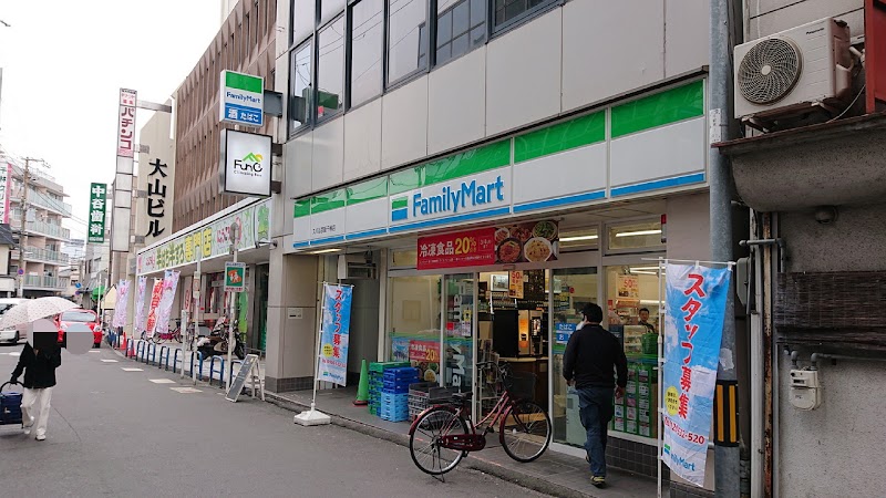 ファミリーマート スバル京阪千林店