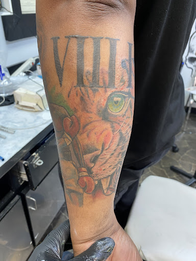 Tattoo Shop «Ink Wizard Tattoos Inc», reviews and photos, 7144 Tara Blvd # 200C, Jonesboro, GA 30236, USA