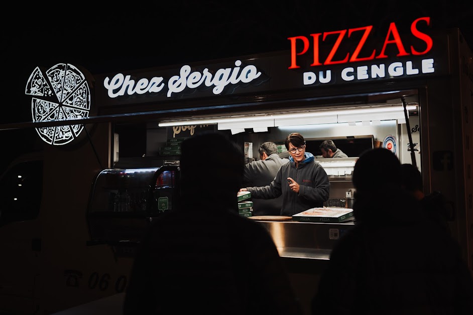 Pizzas Du Cengle à Châteauneuf-le-Rouge