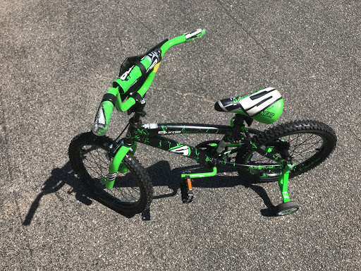 Bicycle Store «Sunrise Tri», reviews and photos, 520 Sunrise Hwy, West Babylon, NY 11704, USA