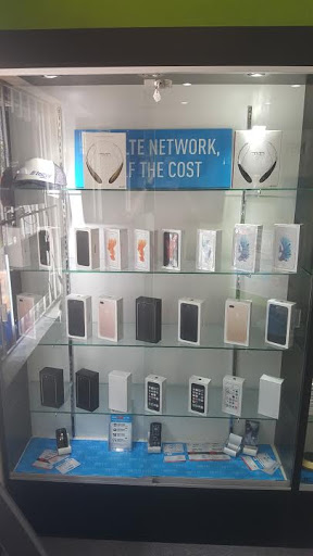 Cell Phone Store «Simple Mobile», reviews and photos, 1801 NW 7th St, Miami, FL 33125, USA