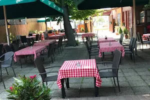 Budakert Restaurant image