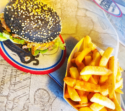 Snackinblack FoodTruck à Roanne