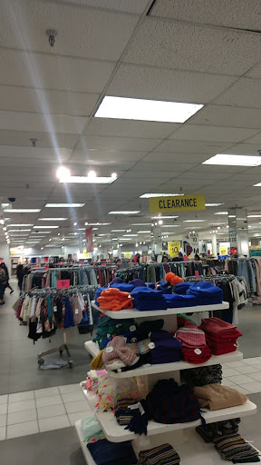 Clothing Store «Forever 21», reviews and photos, 500 Euclid St, Anaheim, CA 92801, USA