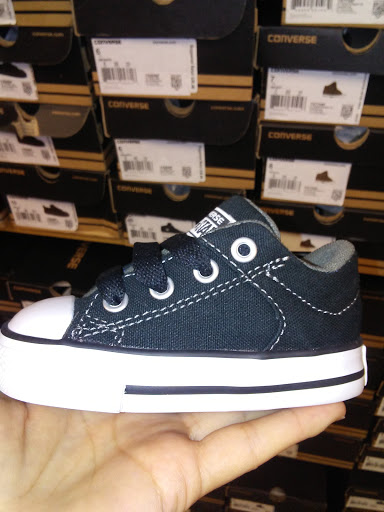 Shoe Store «WSS», reviews and photos, 2388 Long Beach Blvd, Long Beach, CA 90806, USA