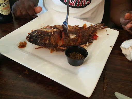 Shopping Mall «Pelton Shopping Center», reviews and photos, 110 Pelton Center Way, San Leandro, CA 94577, USA