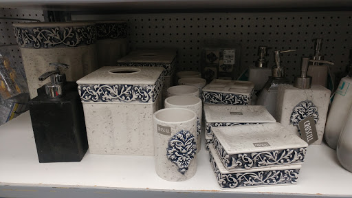 Home Goods Store «Tuesday Morning», reviews and photos, 9930 York Rd, Cockeysville, MD 21030, USA