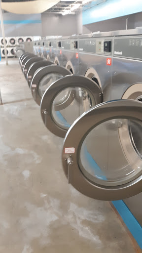 Laundromat «Amigo Laundry», reviews and photos, 3349 Country Club Dr W, Irving, TX 75038, USA