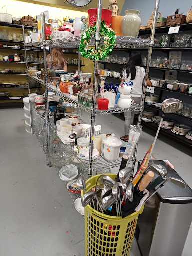 Thrift Store «Goodwill», reviews and photos