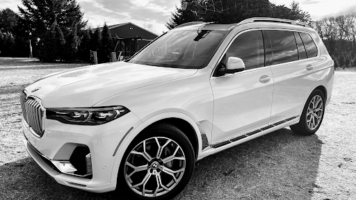 Used Car Dealer «iDeal Auto Imports», reviews and photos, 7980 Wallace Rd, Eden Prairie, MN 55344, USA