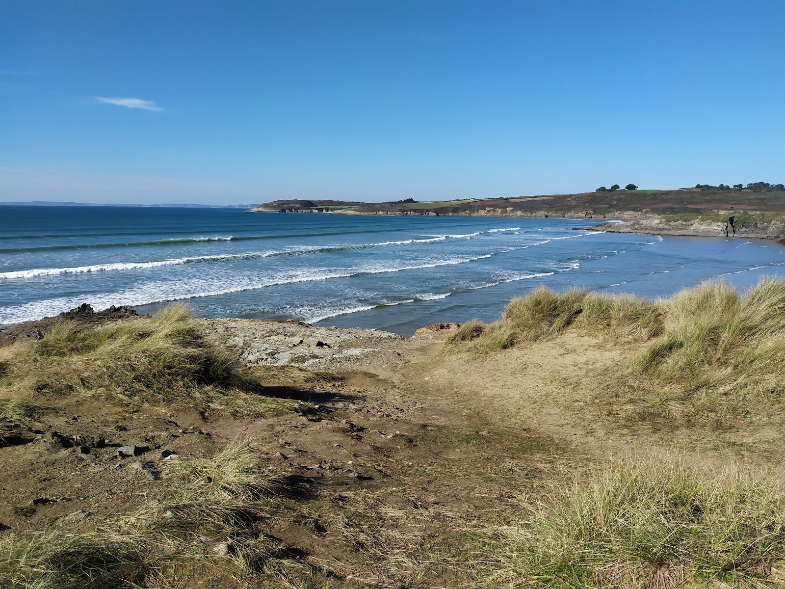 Foto di Plage de Sainte-Anne con una superficie del sabbia beige