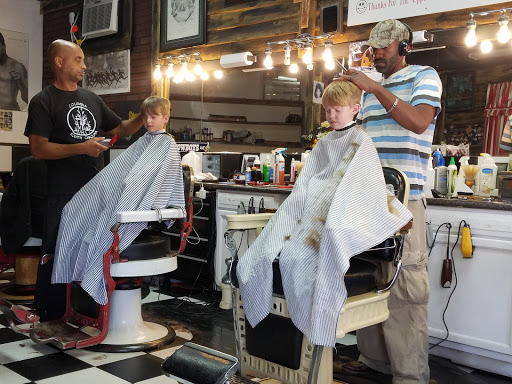 Barber Shop «Hills Barber Shop», reviews and photos, 2339 Elmwood Ave, Columbia, SC 29204, USA