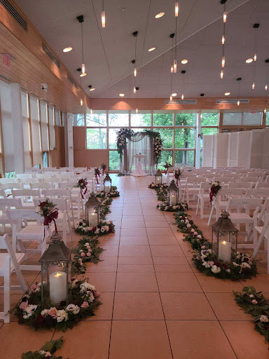 Florist «Lake Zurich Florist», reviews and photos, 34 E Main St, Lake Zurich, IL 60047, USA