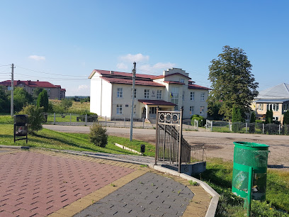 Народний дім села Зубра