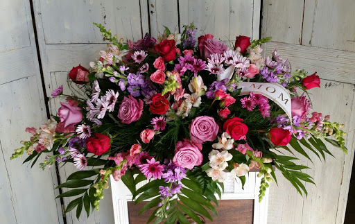 Florist «Country Florist», reviews and photos, 3040 Old Washington Rd, Waldorf, MD 20601, USA