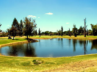 Sundale Country Club